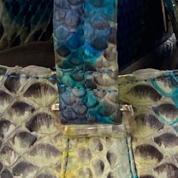 Grand Pele Collection Python Leather Satchel / Crossbody - Picture 15 of 15